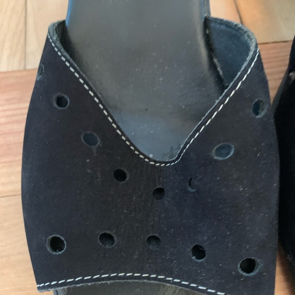 ARCHE WOMENS BLACK SUEDE SANDALS - Picture 2 of 8